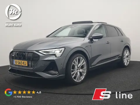 Audi e-tron 55 Quattro 2x S Line 95 kWh 408pk | Panodak | Luchtvering | Adaptive Cruise | 360 Camera