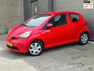 Toyota Aygo 1.0-12V +