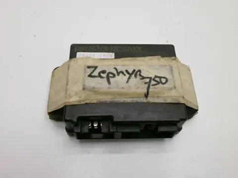 ZEKERINGKAST Kawasaki ZEPHYR 750 1970 - 2012