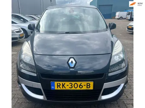 Renault Scénic 1.4 TCE Dynamique rijdt super