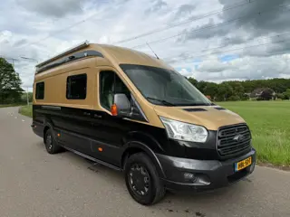 Ford TRANSIT 2018 4-Pers Dwarsbed Airco Zonnepaneel TV Kachel
