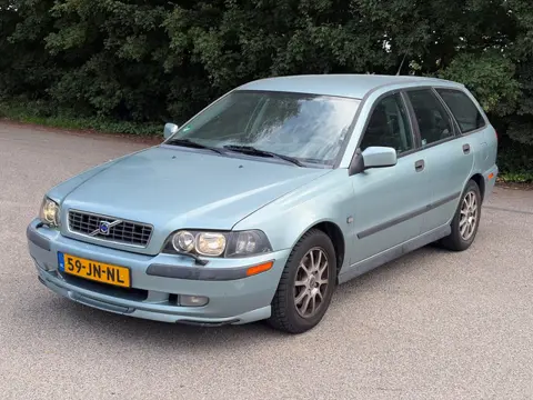 Volvo V40 1.8 Airco! Automaat! 158DKM! NAP! APK 10-26!