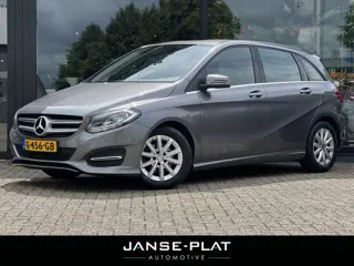 Mercedes-Benz B-Klasse 180 Ambition AUT | Stoelverwarming |