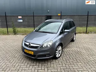 Opel Zafira 2.2 Cosmo *Airco-Trekhaak-7 Persoons*