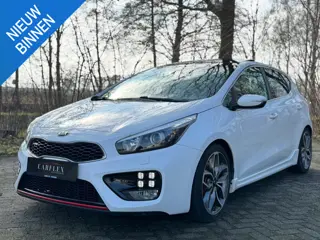 Kia cee'd 1.6 T-GDi GT DAK/CAMERA/NAVI