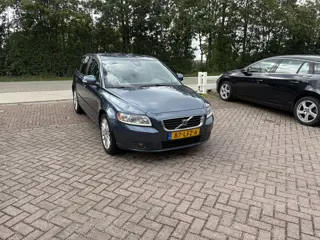 Volvo V50 2.0 Sport TREKHAAK CRUISE NAVI (bj 2010)