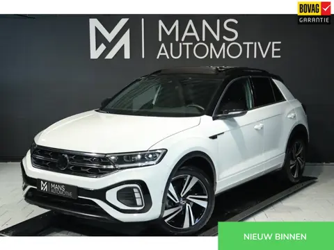 Volkswagen T-Roc 1.5 TSI 3x R-Line / PANO / ACC / VIRTUAL / CAMERA / KEYLESS / STUUR+STOELVERW