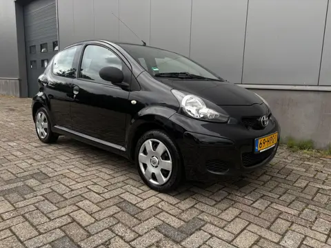 Toyota Aygo 1.0-12V Access|Nieuw Apk|5 deurs