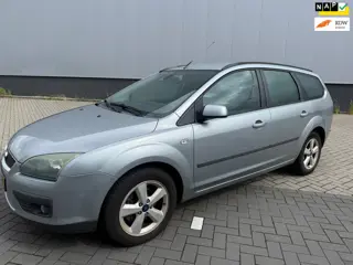 Ford Focus Wagon 1.6-16V First Edition NIEUWE APK