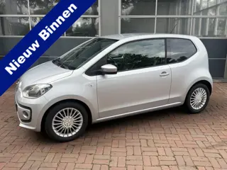 Volkswagen up! 1.0 high up! BlueMotion | LMV |  10-2012 211.967 KM