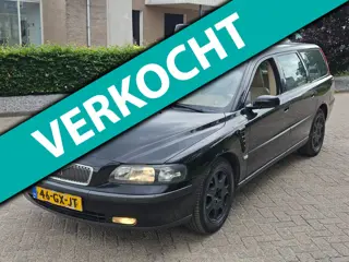 Volvo V70 2.4 Comfort Line apk 12-01-2027
