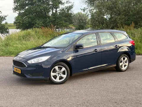 Ford FOCUS Wagon 1.0 AUTOMAAT CAMERA Carplay NW APK