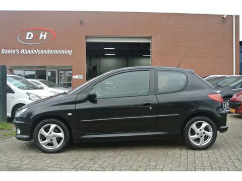 Peugeot 206 1.6-16V Griffe airco nieuwe apk inruil mogelijk nap