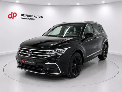 Volkswagen Tiguan 1.4 TSI eHybrid R-Line Business+ Black 245PK IQ.Light Matrix Pano Head Up 20 Inch 