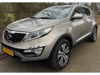 Kia Sportage 2.0 X-clusive 2011 NAVI CLIMA CRUISE TREKHAAK