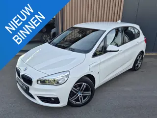 BMW 2-serie Active Tourer 225xe iPerformance Centennial Executive | LED | Stoelverw. | Clima | Bluet