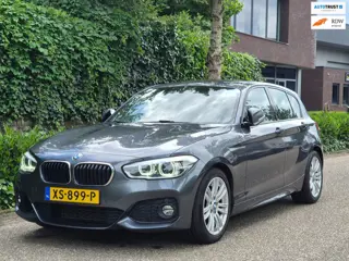 BMW 1-serie M Sport Apple CarPlay 1/2 Alcantara Centennial High Executive
