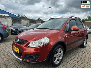 Suzuki SX4 1.6 Exclusive CLIMA/ KEYLESS/ STOELVERWARMING/ LM VELGEN!