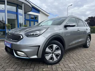 Kia Niro 1.6 GDi PHEV ExecutiveLine | Stoelventilatie, Dodehoekdetectie, Elektr. stoelen, Leer, Adap
