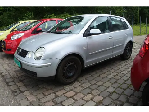 Volkswagen Polo 1.4-16V Athene 5 drs nw apk 8-6-2027 185 dkm