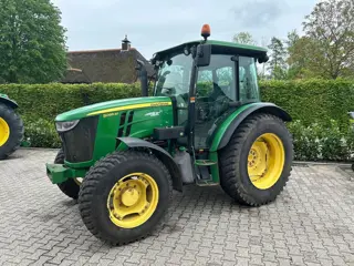 John Deere 5085M-696925