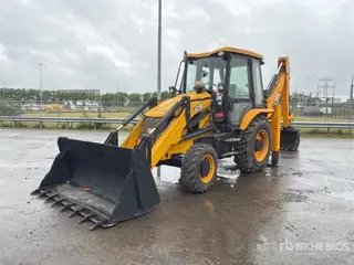 JCB 3DX (bj 2014)