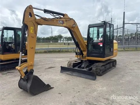 Cat 305.5E2 (bj 2011)
