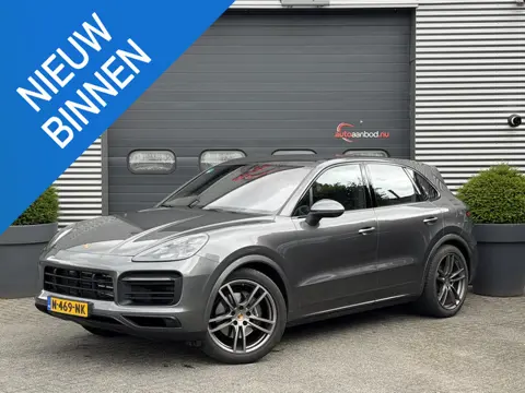 Porsche Cayenne 3.0 E-Hybrid Sport Chrono | 360* Camera | Luchtvering | Bose | Stoelventilatie/Verwa