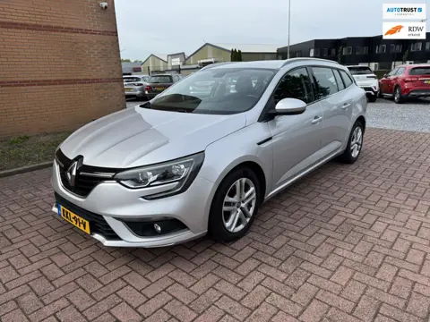 Renault Mégane Estate 1.5 Blue dCi Limited, Euro 6, Automaat, Apple Carplay, PDC,