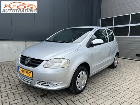 Volkswagen Fox 1.2 Trendline *Airco* Stuurbekr. (bj 2009)