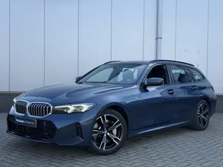 BMW 3 Serie Touring 330i xDrive | M-Sport | Adaptive