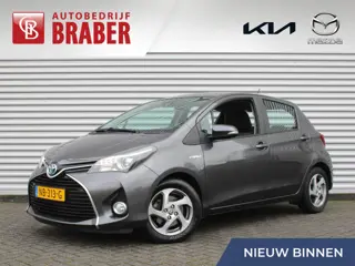 Toyota Yaris 1.5 Hybrid Trend | Trekhaak | Camera | Clima | 15" LM | Cruise | Navi | All seasons |