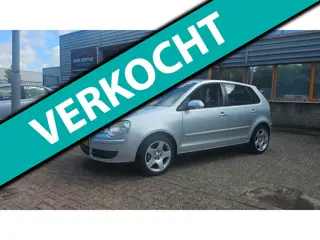 Volkswagen Polo 1.4-16V Optive 5 Deurs Nieuwe Apk