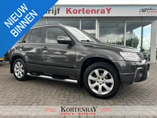 Suzuki Grand Vitara 2.4 High Executive 4x4/clima/cruise control/leder/trekhaak/steolverwarming/top o