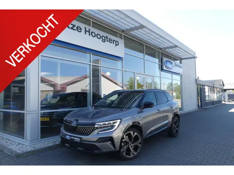 Renault Austral 1.2 E-Tech full hybrid 200 iconic esprit Alpine PANO, HUD, MEMORY, MASSAGE, 360° CAM