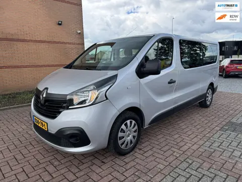 Renault Trafic Passenger 1.6 dCi Grand Expression Energy 8 persoons, Navi, Clima, PDC,