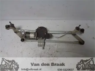 Volkwagen Polo 2017-2026 Ruitenwissermmechaniek met motor voorzijde