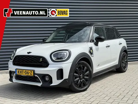 MINI Countryman 2.0 Cooper SE ALL4 Pano/H&K/Camera/Apple