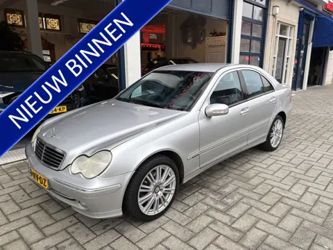 Mercedes-Benz C-Klasse 200 K. Elegance NL AUTO APK 1-2027
