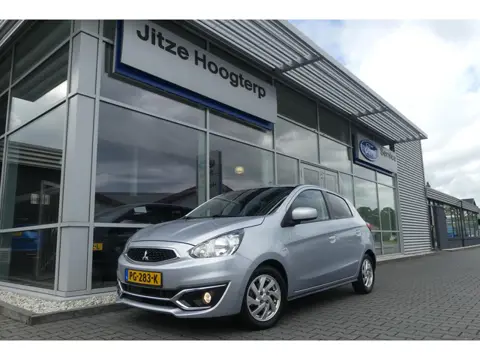 Mitsubishi Space Star 1.0 Intense AFN. TREKHAAK, STOELVERWARMING, AIRCO, ELEKT. RAMEN, DAB, 78.497KM