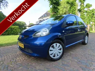 Toyota Aygo 1.0-12V + 5 Drs Stuurbekrachtiging Zuinige Auto