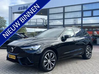 Volvo XC60 2.0 T6 Plug-in hybrid 350 PK AWD Ultimate Dark Trekhaak Panoramadak Navi Camera Caplay Pi