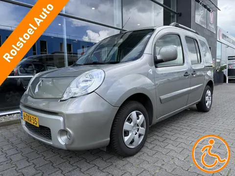 Renault Kangoo Family 3+1 Rolstoelauto 1.6-16V Privilège (Nette 3+1 Rolstoelauto met automaat!)