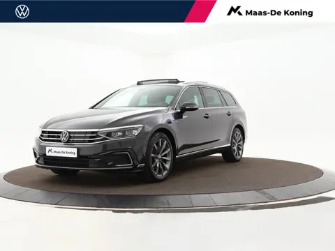 Volkswagen Passat Variant 1.4 TSI 218pk DSG PHEV GTE Business · Panoramadak · Camera · Apple/Android