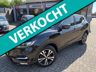 Nissan Qashqai 1.6 N-Connecta 163pk * trekhaak / 1500kg geremd + stoelverwarming*