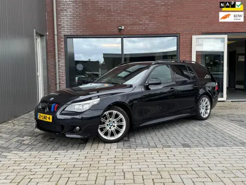 BMW 5-serie Touring 520i M-Sport LCI | Leer | Trekhaak | Stoelverwarming | Navi | Clima | cruise |