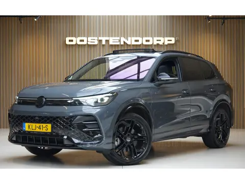 Volkswagen Tiguan 1.5/272pk eHybrid R-Line Blackstyle|2024|Panoramadak|Leer|20"Black|Trekhaak|PDC+As