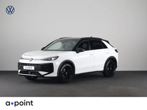 Volkswagen T-Roc R-Line First Edition 1.5 eTSI 110 kW / 150 PK SUV Panoramadak | Stoelverwarming | A