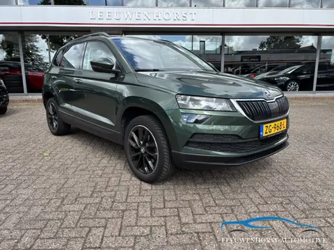 Škoda Karoq 1.0 TSI Ambition AUTOMAAT, elek. a.klep, leer, standkachel, UNIEKE kleur