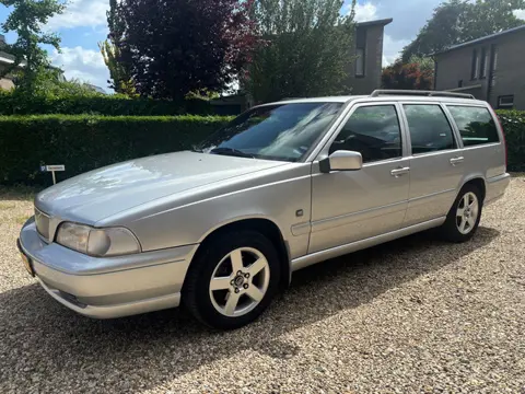Volvo V70 2.5 Sports-Line